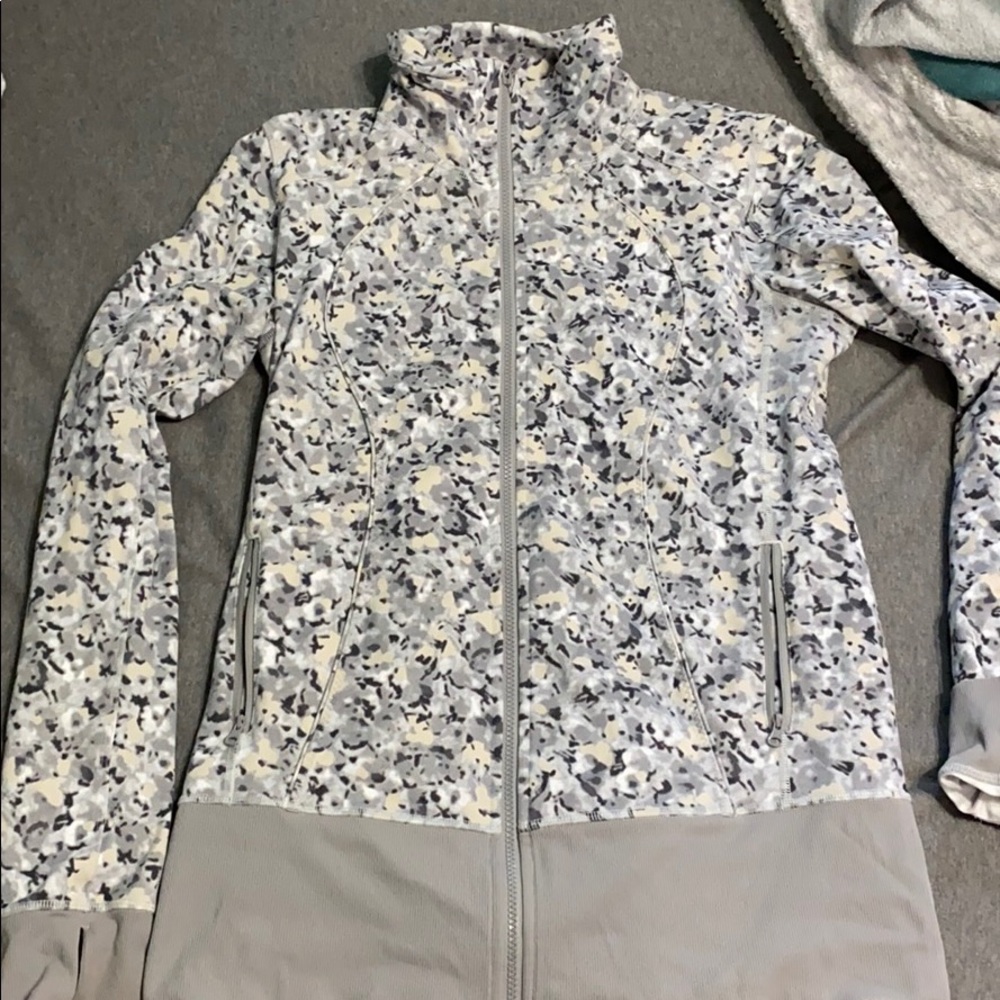 Lululemon zip up